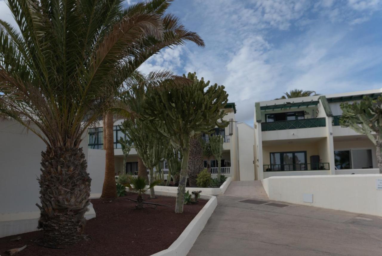 Suri Costa Teguise Apartamento Exterior foto