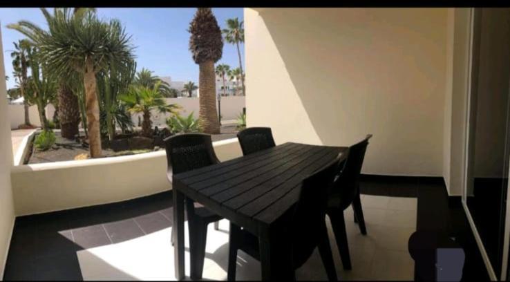 Suri Costa Teguise Apartamento Exterior foto