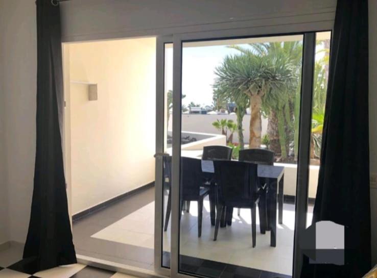 Suri Costa Teguise Apartamento Exterior foto